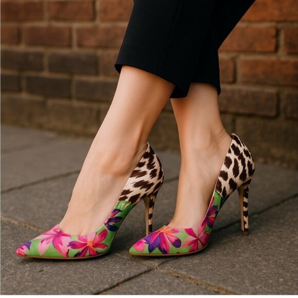 Nine West beautiful animal/floral heels - Picture 1 of 8